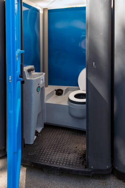 Portable Toilet Options We Offer in East Niles, CA