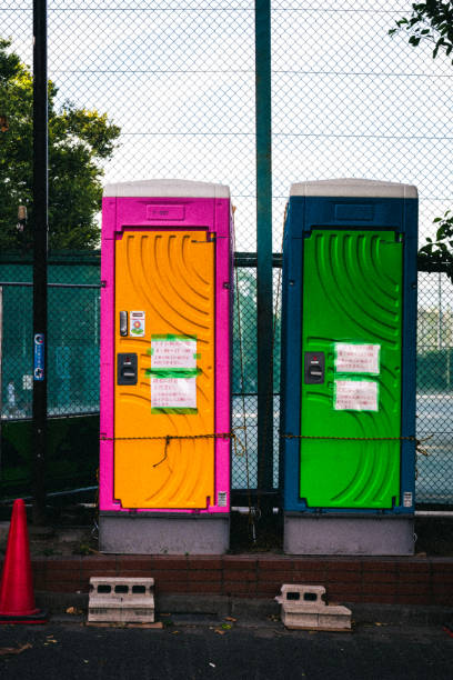 Best Portable bathroom rental  in East Niles, CA